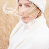 #color_off-white