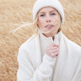 #color_off-white