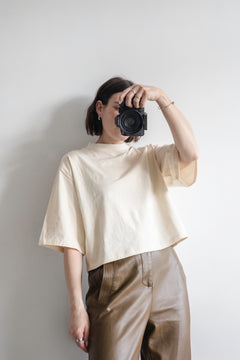Oversized Cropped T-shirt in Creme
