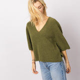 Knitted V-Neck T-shirt in Grounding Green