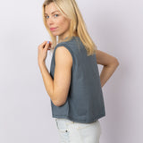 Sleeveless cropped T-shirt in Washed Grey