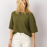 Knitted T-shirt in Grounding Green