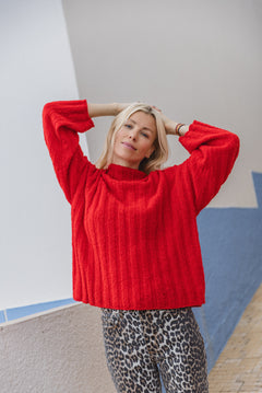 Rosalie Jumper in Rooting Red