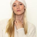 #color_off-white