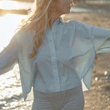 Light Cotton Cropped Shirt in Cristal Blue