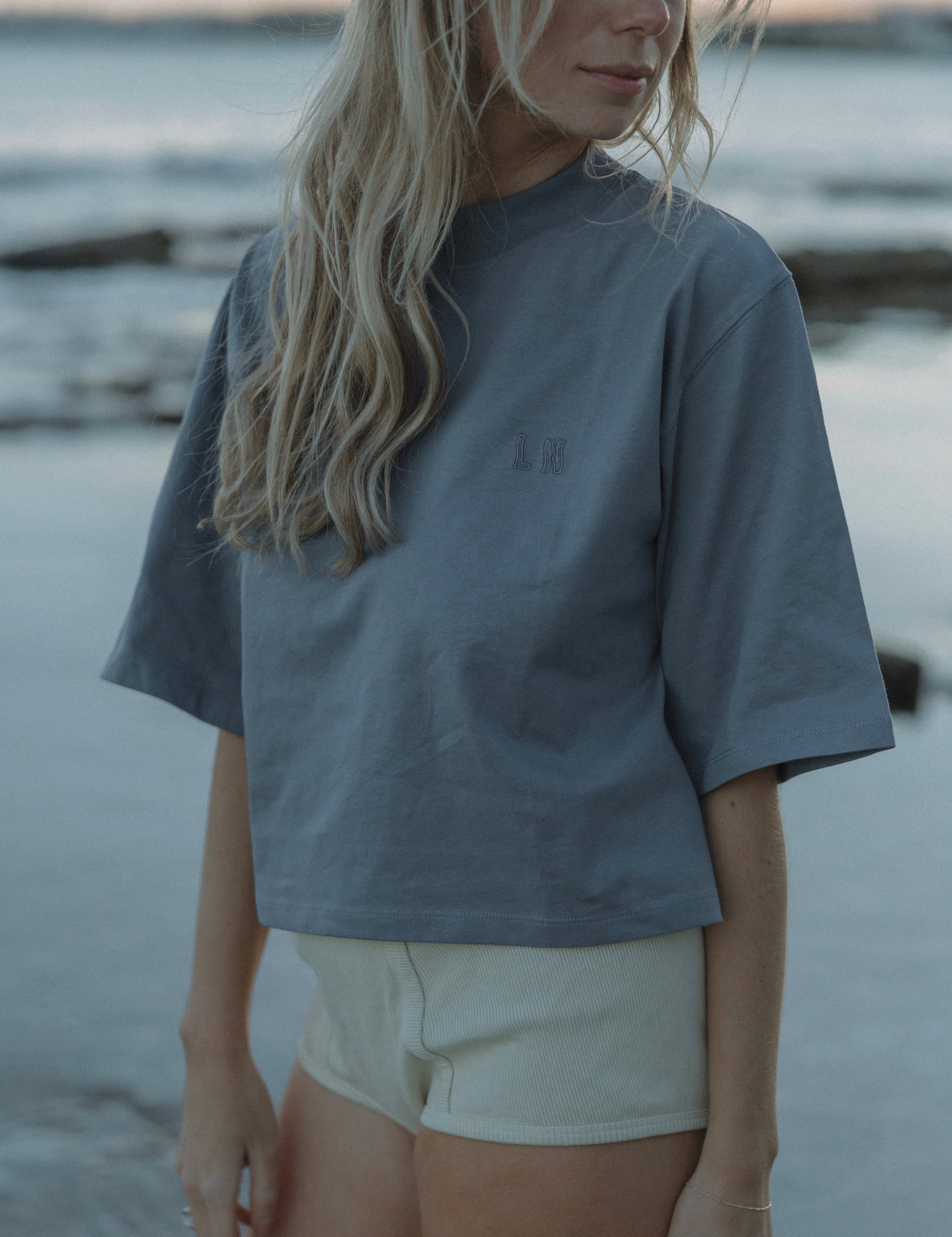 Oversized Cropped T-shirt in Stone Grey