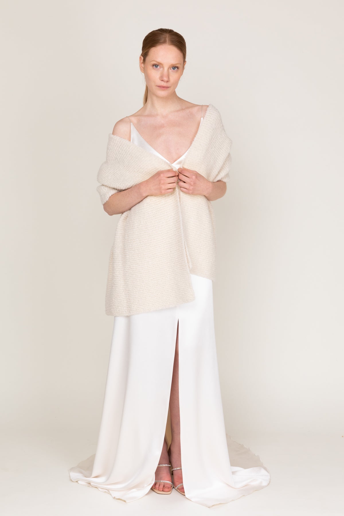 #color_off-white